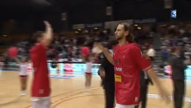 Basket : victoire du STB (le Havre) contre Pau/Orthez
