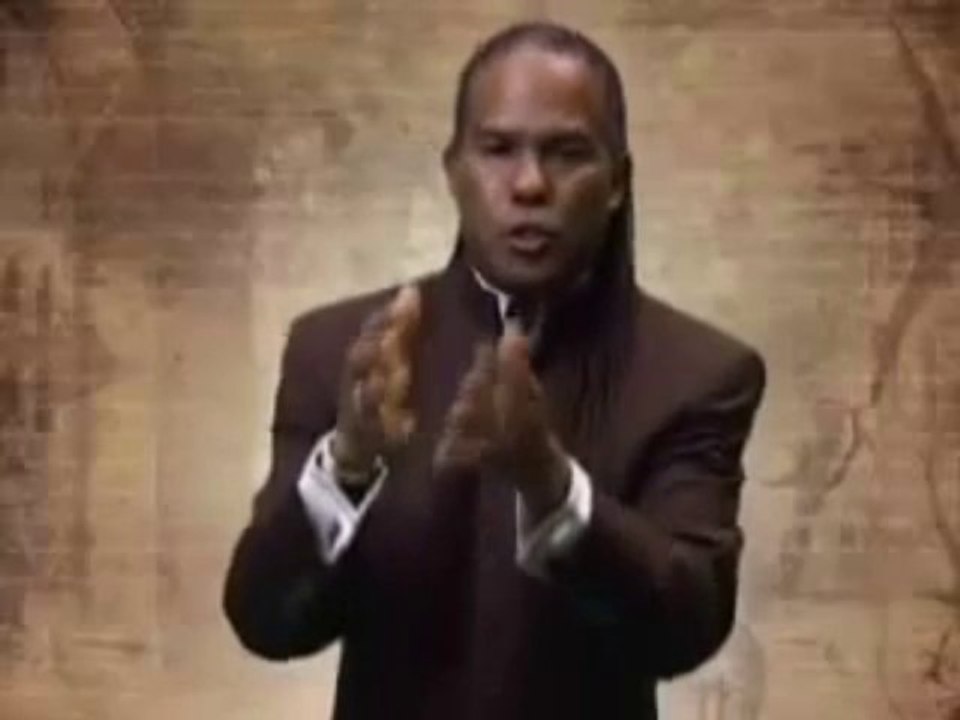 Rev Michael Beckwith introduces the Science of Getting Rich program