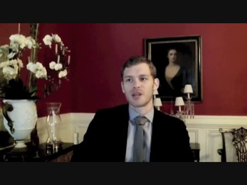 2012.10.12 Joseph Morgan @ Interview-Zap2It