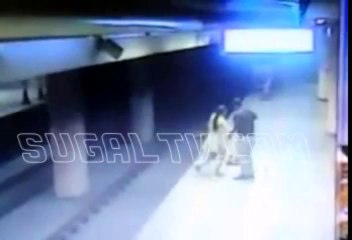 Shocking Video of Womans Suicide Attemp On Railway Tracks