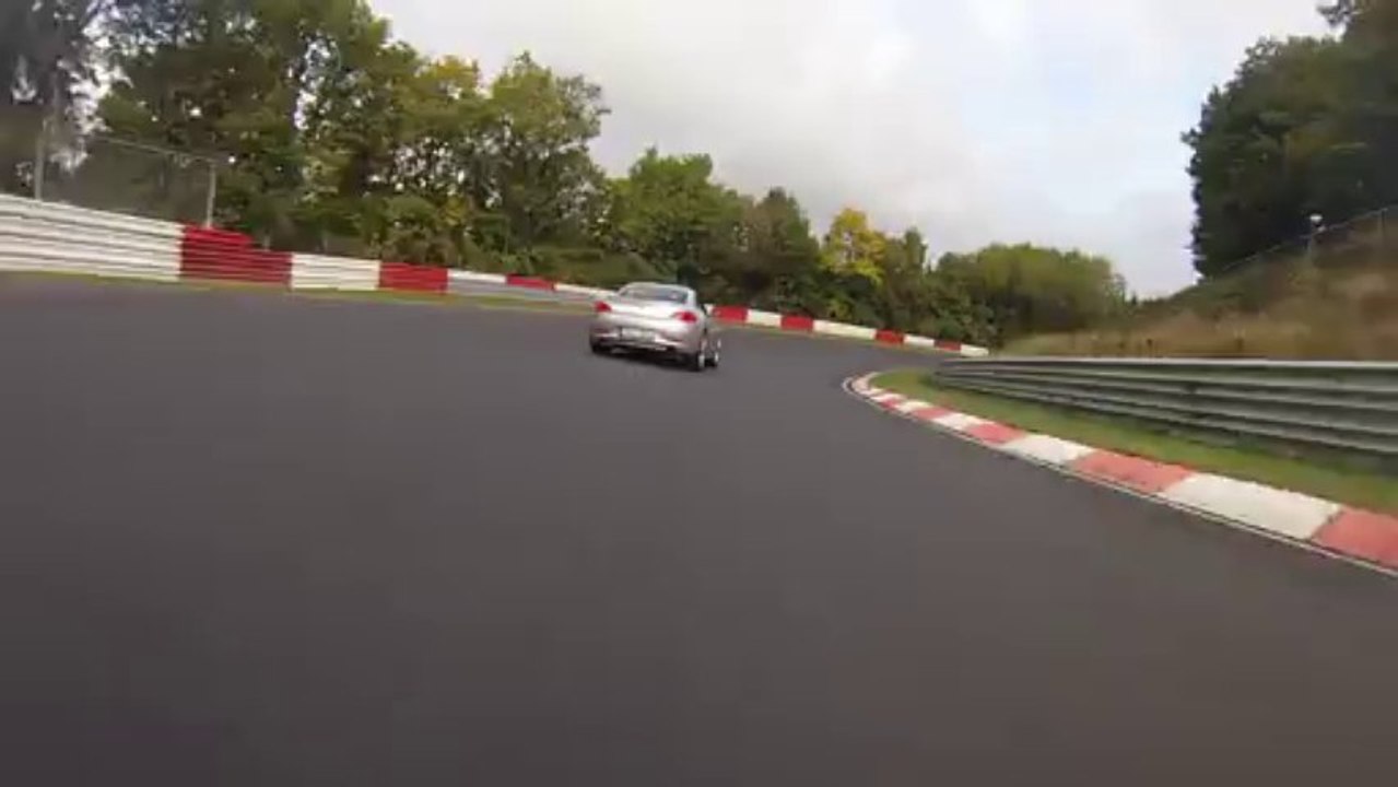 Honda S2000 Mugen vs BMW Z4 35i Nurburgring 6/10/2013 BTG 8min48