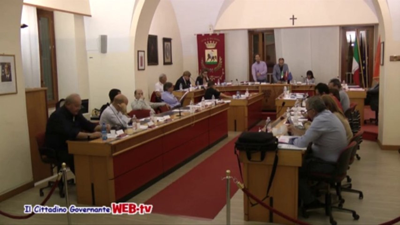 Consiglio comunale 30 settembre 2013 Punto 2 ricognizione societa partecipate risposta Mastromauro a Francioni