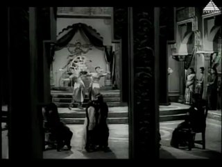 Aadum Azhage - RAJA RAJAN (1957)