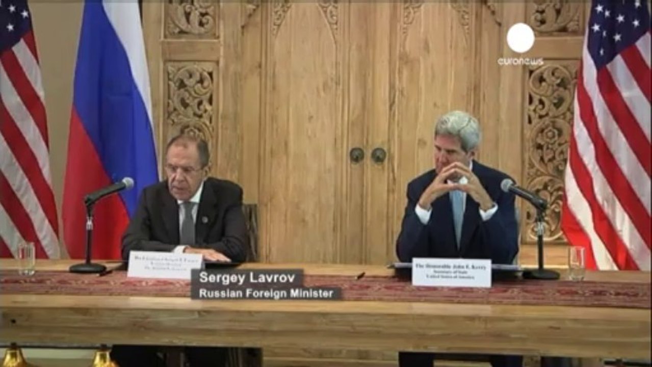 Kerry'den Suriye rejimine övgü