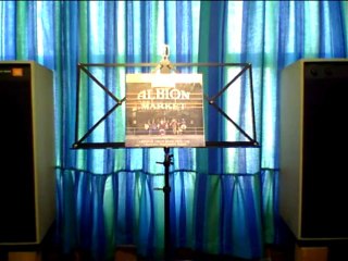 ALBION MARKET THEME Tommy Reilly -45 rpm-