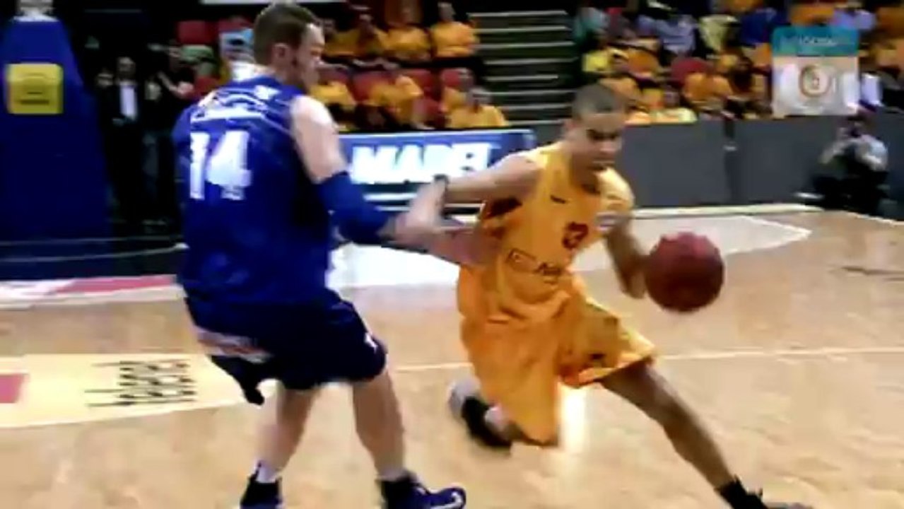 Ethias League - Week 02 // Mons-Hainaut - Belgacom Spirou // Antwerp Giants - BC Oostende