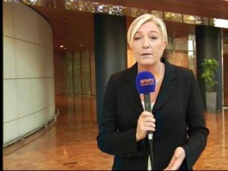 Le Pen: "l'UMP et le PS n'ont plus rien à dire" - 07/10