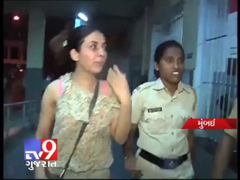 Mumbai model Anjum Nayar abuses cops when asked to put down music - Tv9 Gujarat