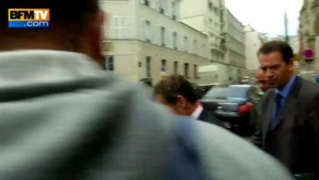 Le sourire de Nicolas Sarkozy après l'annonce du non-lieu dans l'affaire Bettencourt 07/10