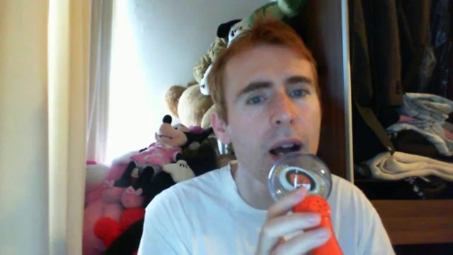 Wiwi égratigne line up the stars d'Ivyrise & Dania Gio