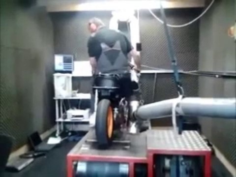 Sprint scooter op de testbank 20 3pk bij pstuning mp4