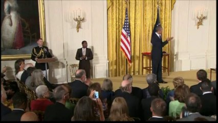 Barack Obama décore Georges Lucas