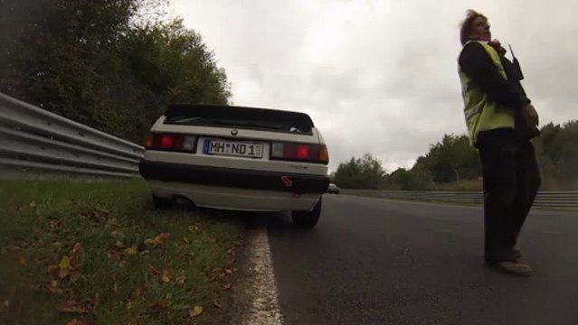 Crash OPEL ASTRA & Megane RS 06/10/2013 Nurburgring Nordschleife