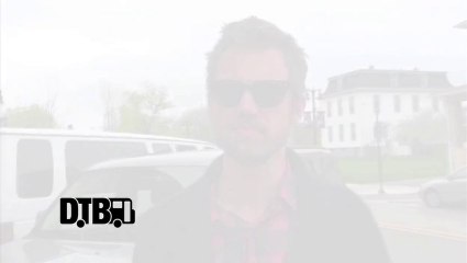 Tyler Hilton - BUS INVADERS Ep. 472