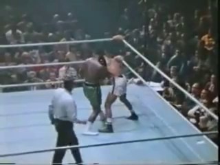 Joe Frazier VS Eddie Machen