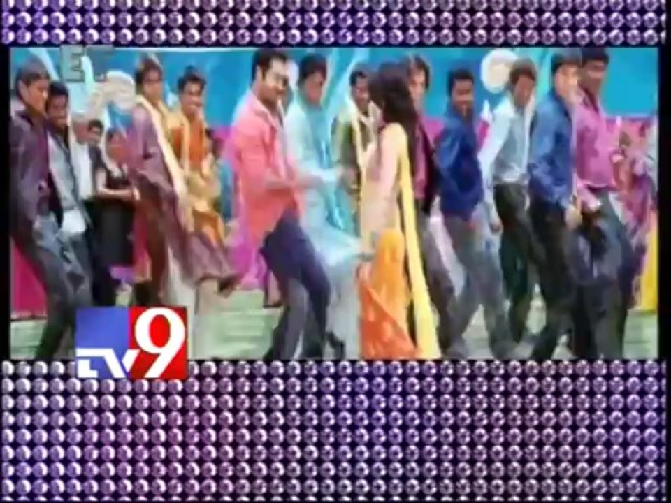 Samantha glamour show with Siddarth