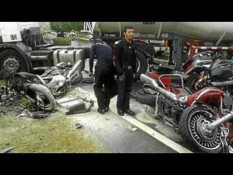 Two killed, three injured in Malaysia motorcycle convoy crash