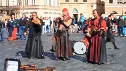 Music group, Old Town Square Prague 1