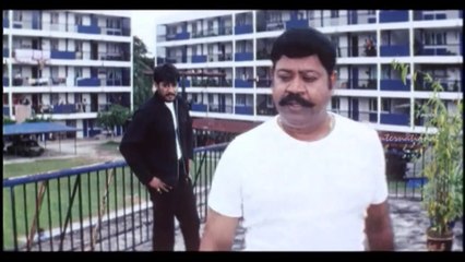 Kadhal Kisu Kisu - P.Vasu helps Bala