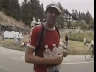 "Régis est un con" le fan de cyclisme