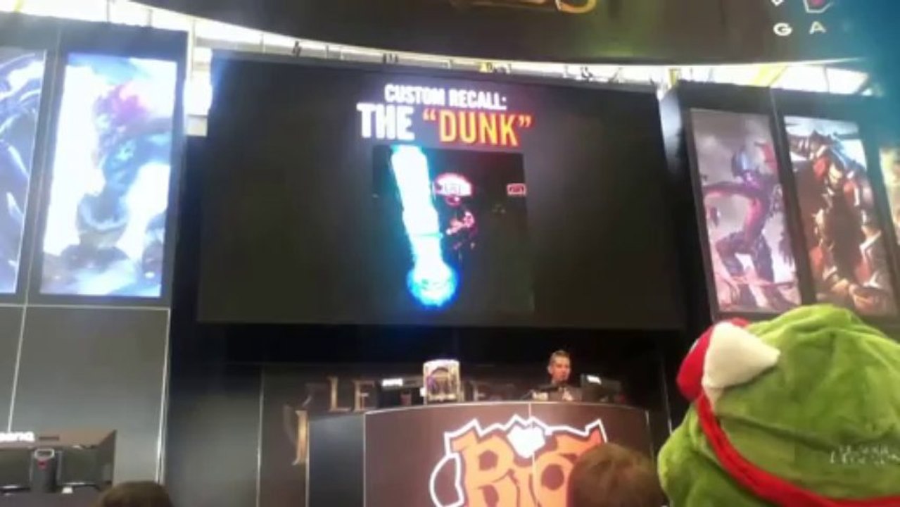 Darius le Dunk Master
