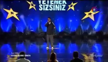 Ayhan Öztürk RAP konuşma engelli Yetenek sizsiniz 1.tur 6.10.2013
