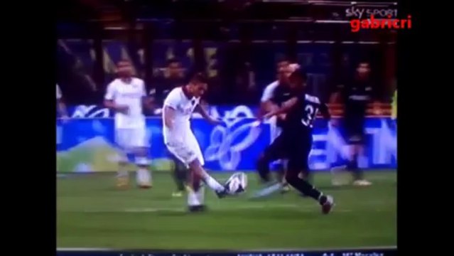 Inter Roma 0 3 Totti palleggio_assist prima del goal - Totti
