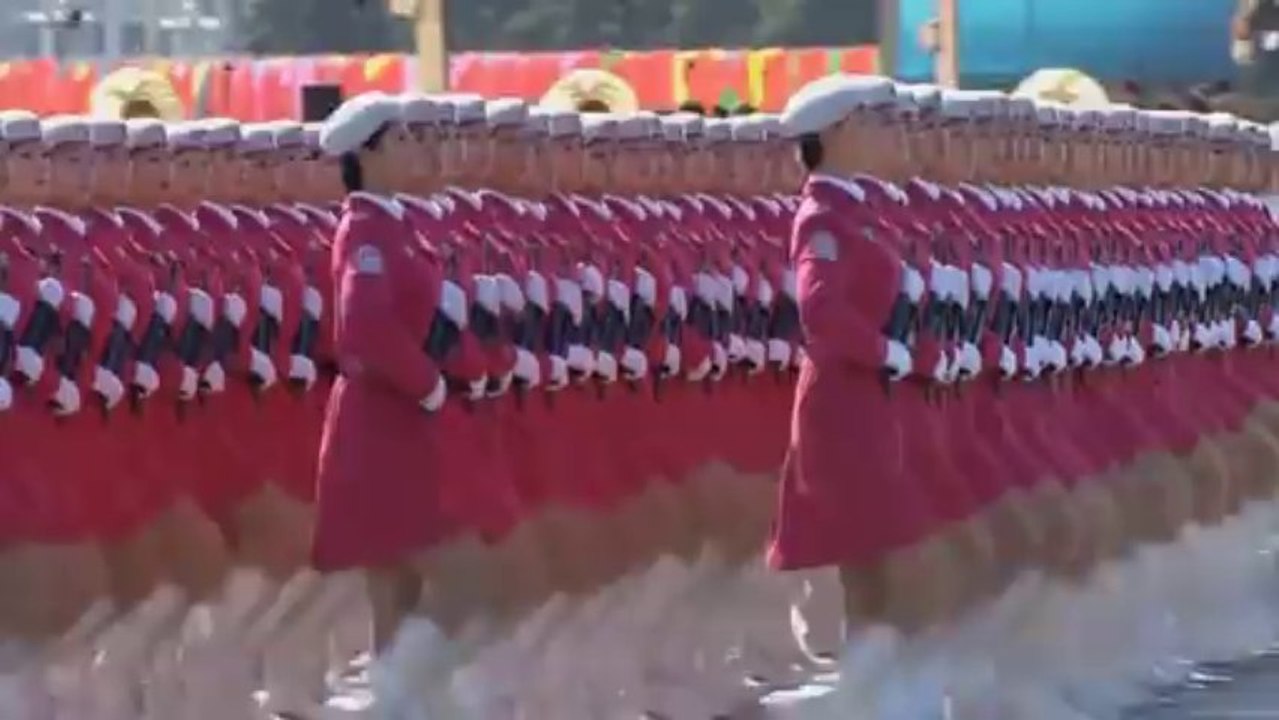 China 60th Anniversary Military Parade - Chinese Female Soldiers (HD)