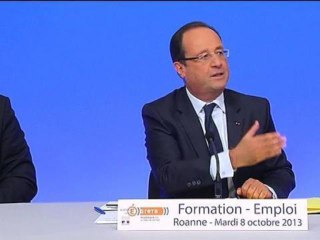 Hollande exprime sa volonté d'"inverser la courbe du chômage à la fin de l'année" à Roanne - 08/10