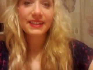 How to become a fashion designer, accessory tips, and outfit of the day