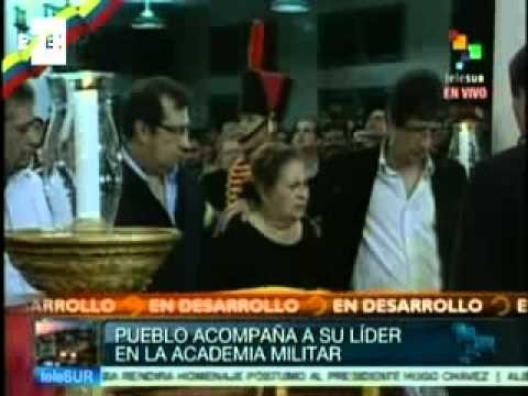 Venezuelans jam streets to pay tribute to Hugo Chavez