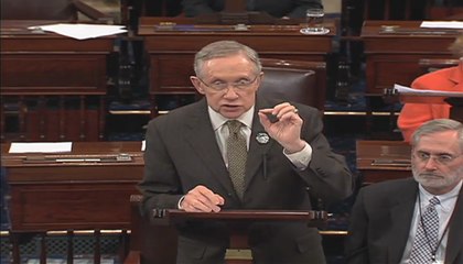 Estados Unidos sobrevive al cuarto día de déficit fiscal