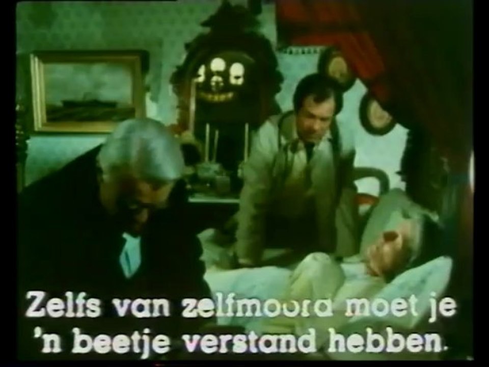 Die Sister, Die! (1972) Blood in the night