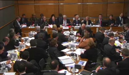 Taxe poids lourd, commission