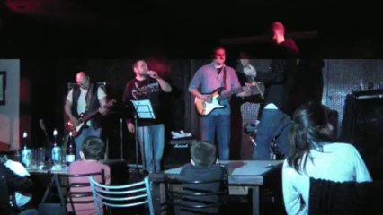 Un poco de amor francés por San Viernes y la mal parida