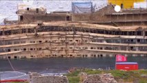 Costa Concordia: recuperato un corpo. All'appello manca...