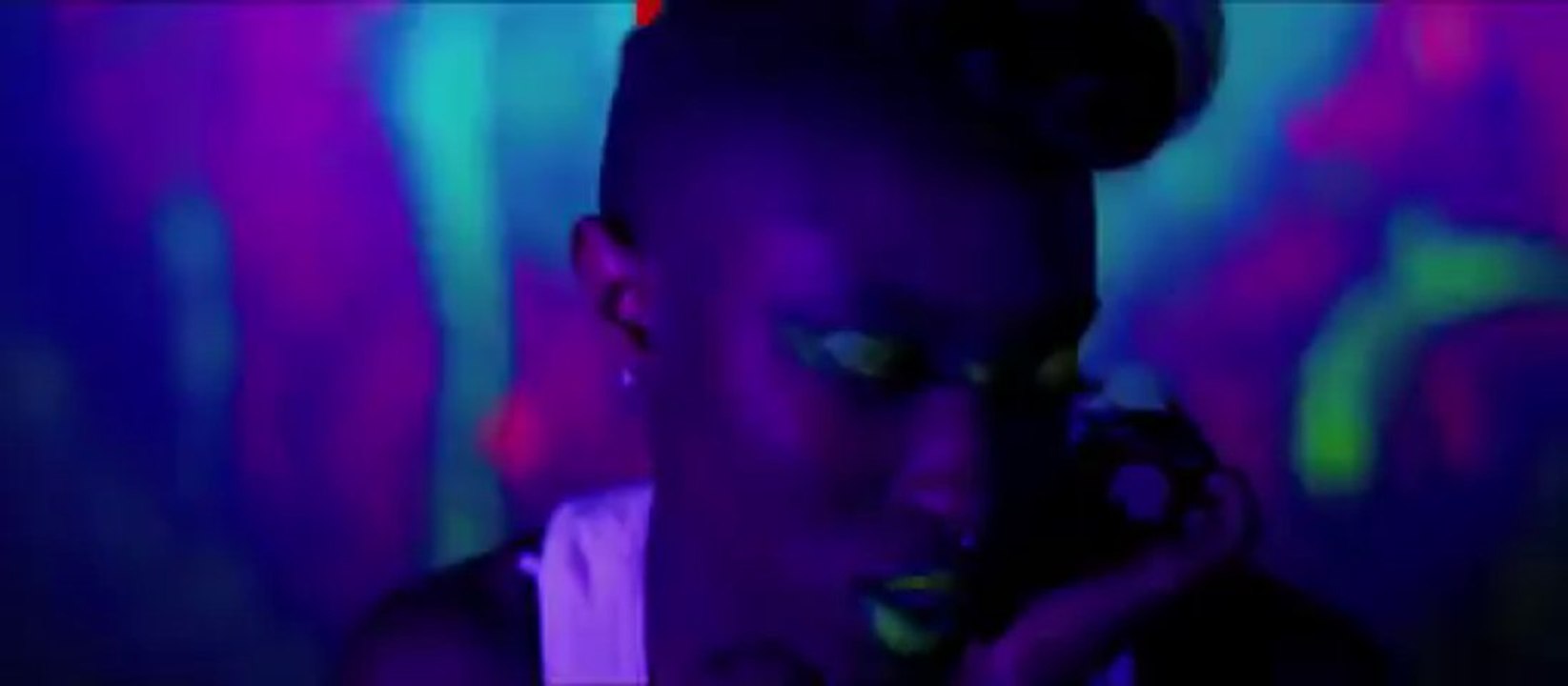 Sean Paul - Turn It Up (Official Music Video)