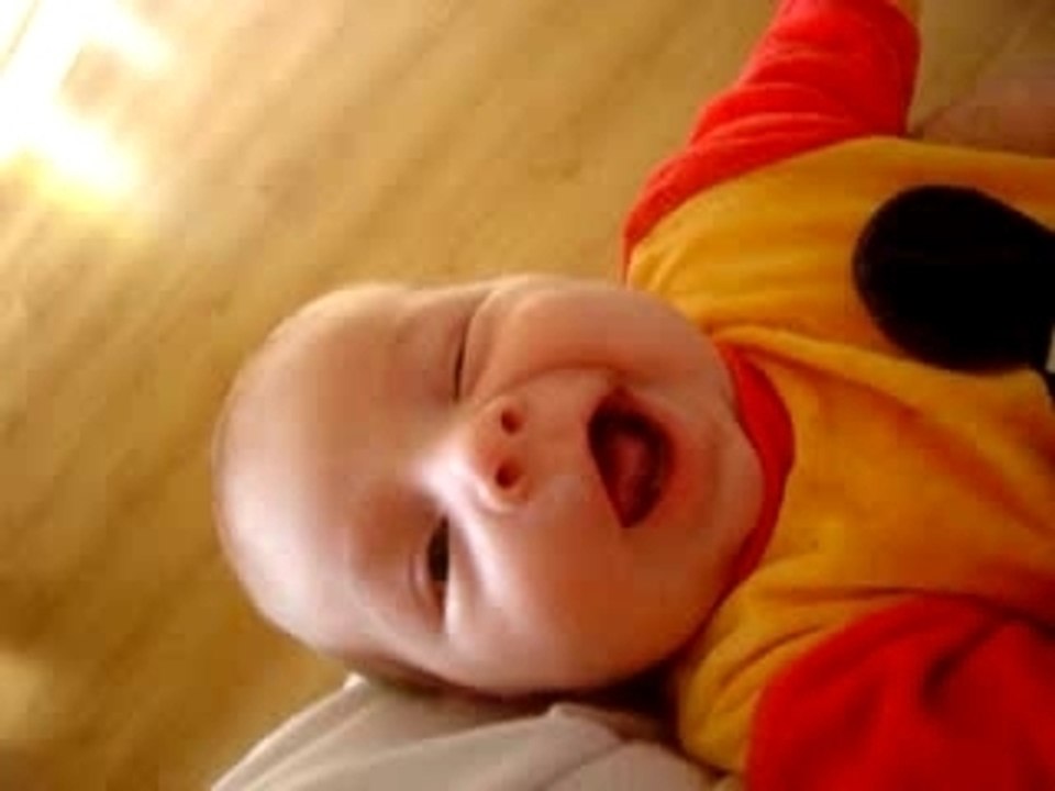 les premiers sourires de tom