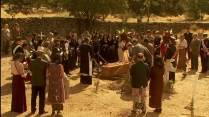 TRISTAN EL ENTIERRO MUCHO SENTIMIENTO TRISTEZA 04-10-2013