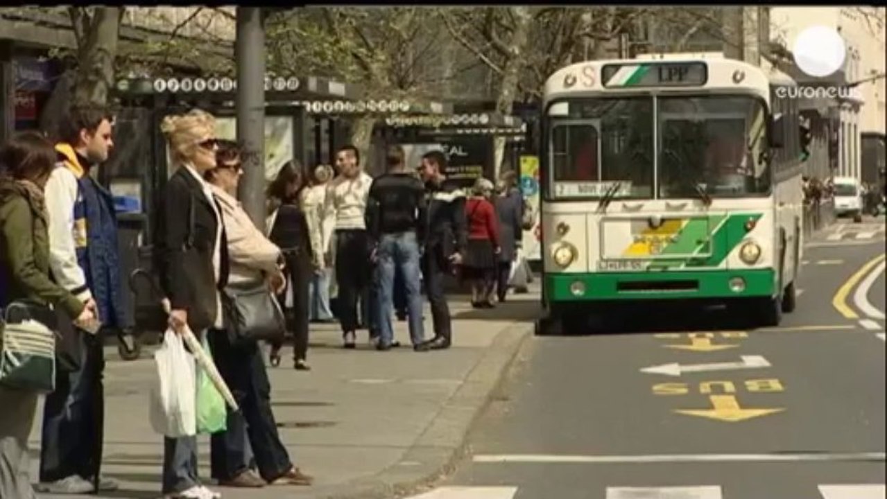 Slovenia's shaky banks bring a downgrade from Fitch - economy