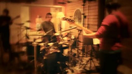 CADI AVI - Ceyl'an Ertem _____ Düşmedim Daha