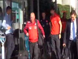 Milliler Estonya'ya gitti