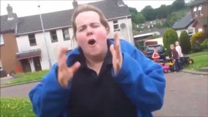 Brother Frightens the Life Out of Sister in Honk Prank