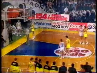 Ο Πρέλεβιτς εκτελεί τον Άρη από το κέντρο