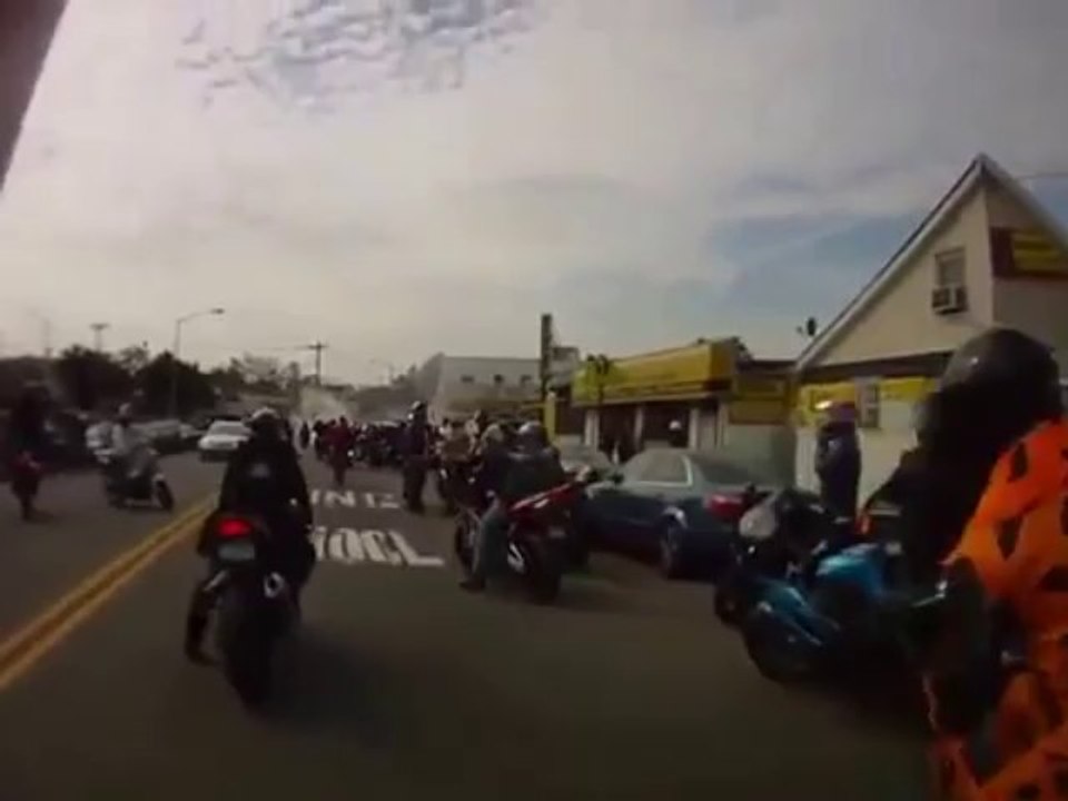 Same group of bikers attacking another driver in 2011 (2)