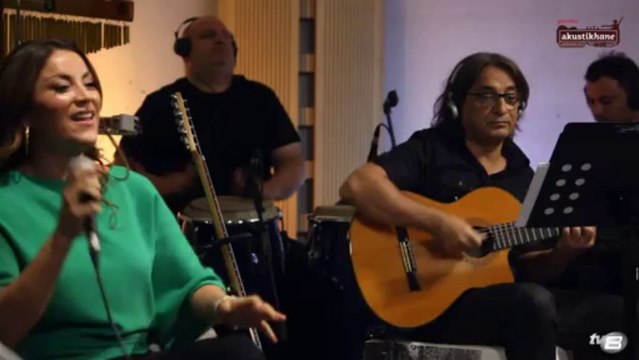 Aşkın Nur Yengi - Zehir Gibisin - #akustikhane
