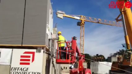 Pose d'un module préfabriqué - L'internat ouvrira à la rentrée 2014
