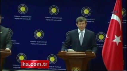 Davutoğlu 'Kıbrıs konusunda kritik eşikteyiz'