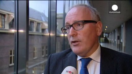 Détention d'un diplomate russe aux Pays-Bas : Moscou...