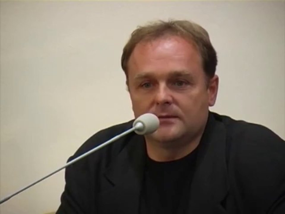 RNDr. Peter Vajda PhD -O DATOVÁNÍ